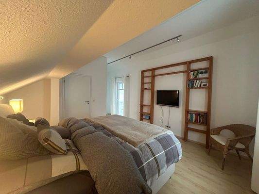 Schlafzimmer DG Ansicht 2