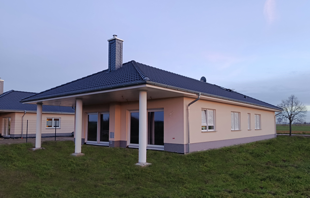 Bild 3 - Terrasse.png