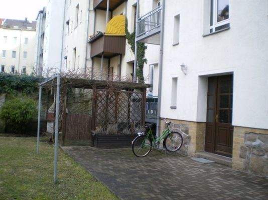 Blick zum Hauseingang