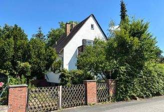 Blick aus NordWest HausEingangs - Fassade