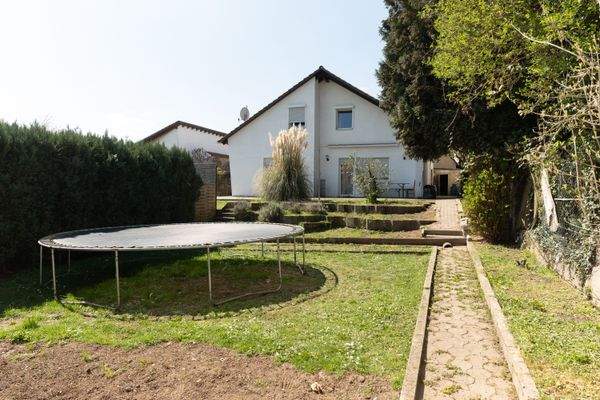 Rückansicht mit Garten