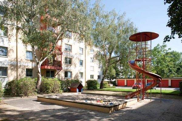 8 Spielplatz im Innenhof