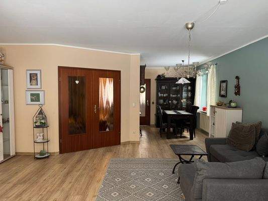 Wohnzimmer/ Essbereich