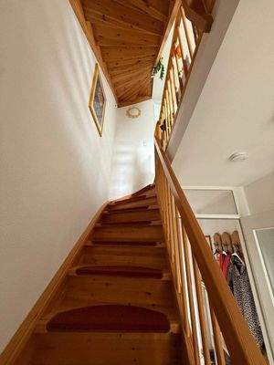 Treppe zum 1. Obergeschoss.jpg