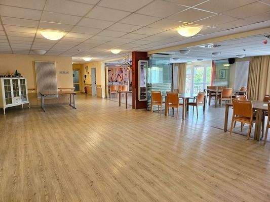 Saal mit Hauskapelle im EG_1