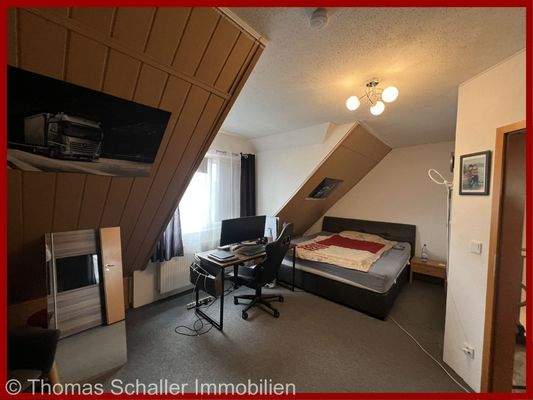 Schlafzimmer Nr.2 DG.