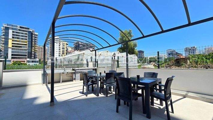 Stylish Apartments Suitable for Investment in Mahmutlar Alanya