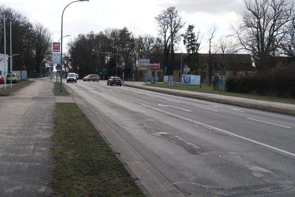 An der Hauptstraße.JPG