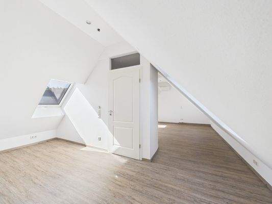 klimatisiertes Jugendzimmer im Dachgeschoss