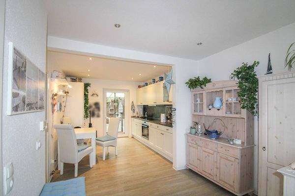 Eingangsbereich/- Küche