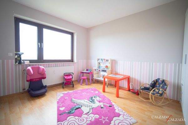 Erdgeschoss - Kinderzimmer.jpg