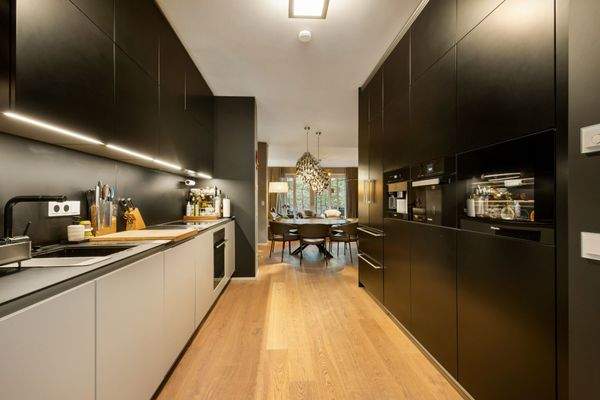 Blick ins Wohnzimmer