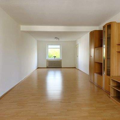 ChWohnzimmerImage 13. Juni 2025, 09_38_08 (2)