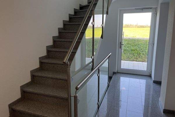 Hauseingang/Treppenhaus