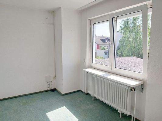 Schlafzimmer Nebenhaus