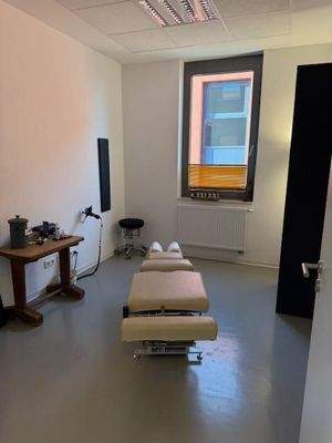 Büro - Behandlungszimmer (3)