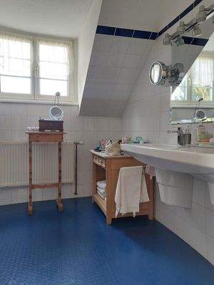 Badezimmer - Obergeschoss