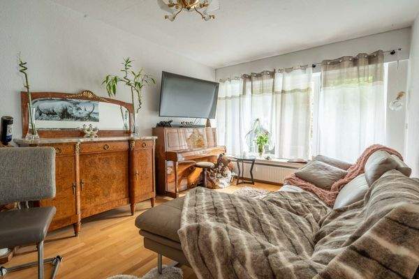 Wohnzimmer EG Wohnung
