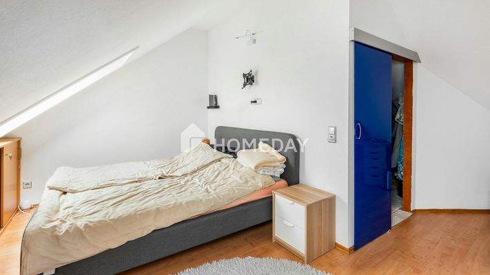 3. OG Schlafzimmer 1