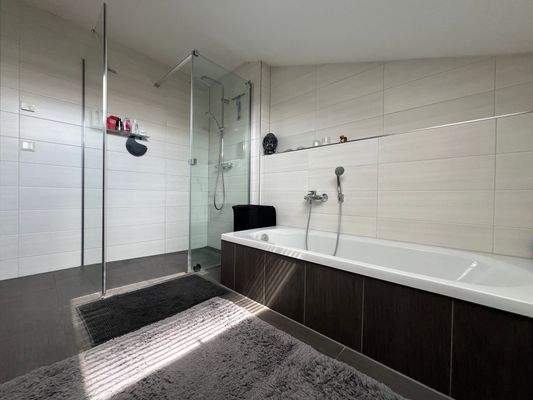 Badezimmer Dachgeschoss