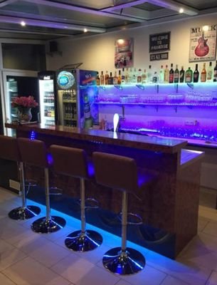 Bar.jpg
