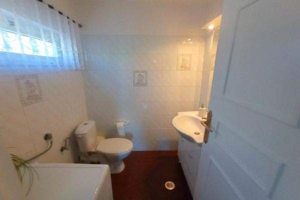 Kreta, Kavousi: Tolle Villa mit Pool, Meerblick und Olivenhain zu verkaufen