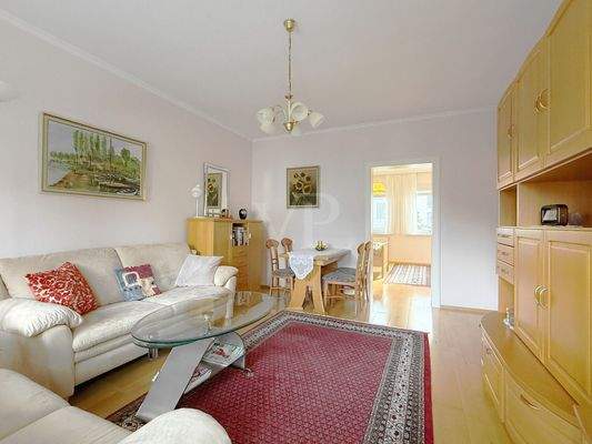 Wohn- und Esszimmer Anischt II