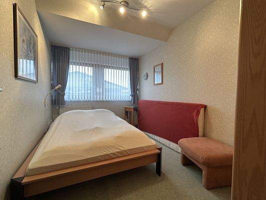 Kinderzimmer über der ehem. Gewerbeeinheit