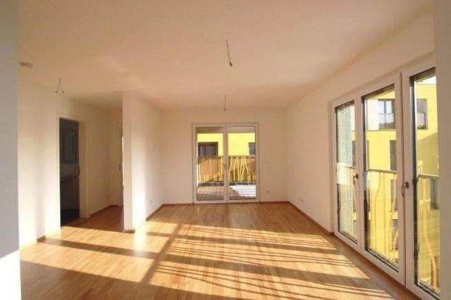 2-Zimmer-Wohnung mit Süd-Balkon und Einbauküche - Photo 1