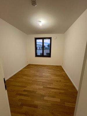 20241006_205815842_iOS