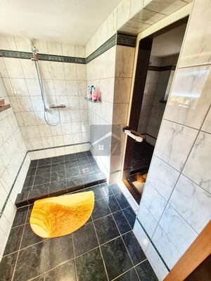 Nasssauna mit Dusche