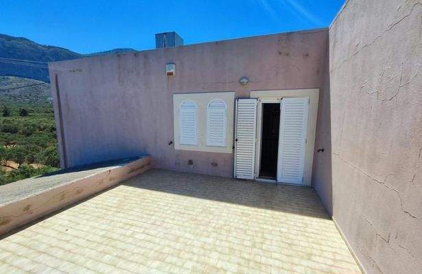 Kreta, Monastiraki: Großes Anwesen mit vielen Möglichkeiten zu verkaufen