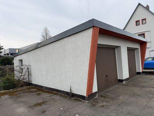 Garagen vorn
