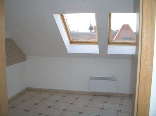 helle Wohnküche Bild 1