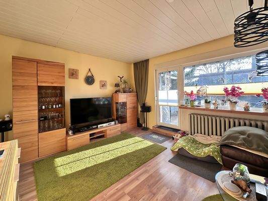 Wohnzimmer mit Terrassenzugang