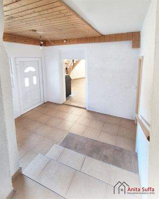 Blick in den Eingangsbereich