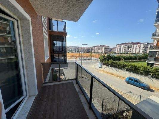 Ready-to-Move Furnished Apartment in Sun of Silivri Project
