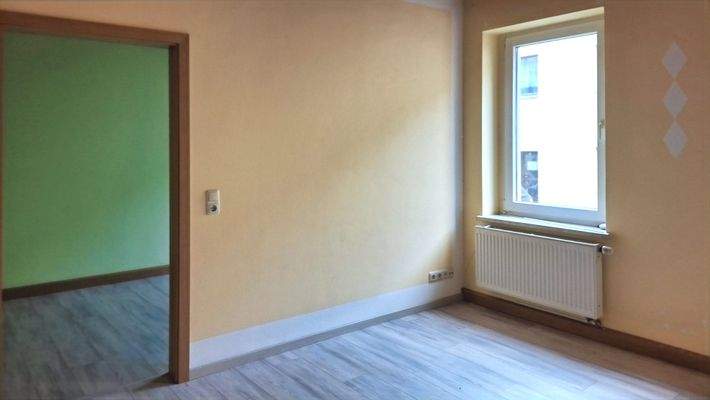 Wohnung EG - Wohn- und Schlafzimmer