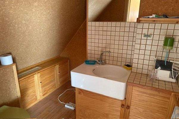 Naßzelle im Spitzboden