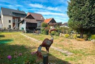 Baugrundstück mit Wiese - Sonne pur