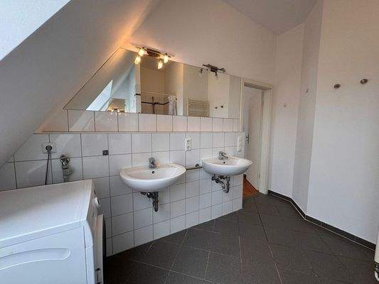 PHOTO-2025-10-16-10-59-44 (19) (1)