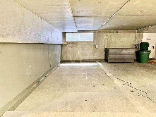 Tiefgaragenstellplatz