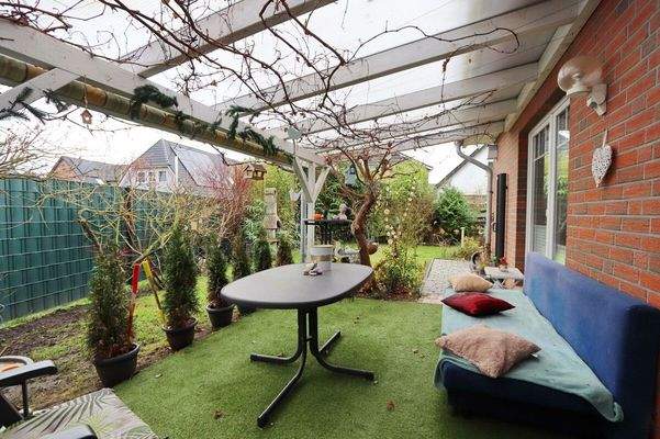 Früchstücksterrasse (2)