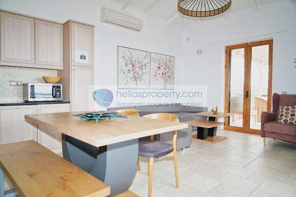 1c7fbf1038f64a2b995f6624e706c3f6-original