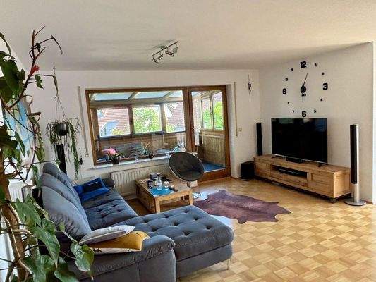 Wohnzimmer zu Wintergarten