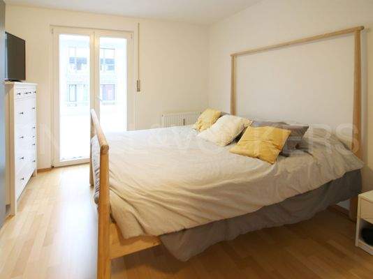 Schlafzimmer mit Glaserker