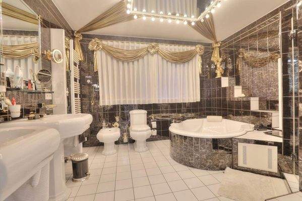 Badezimmer - Erdgeschoss