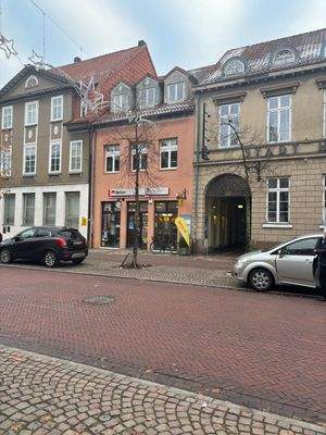 Außenansicht rechter Eingang.jpg