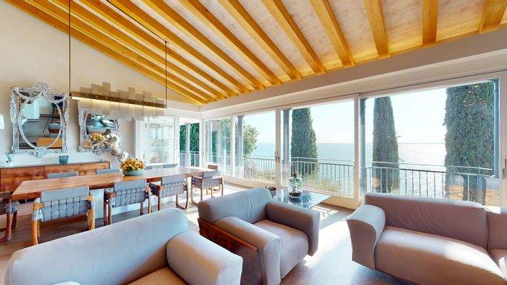 NA-072-17-Villa-di-lusso-vista-lago-a-Padenghe-del