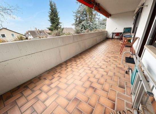 Terrasse Wohnung 1OG. rechts